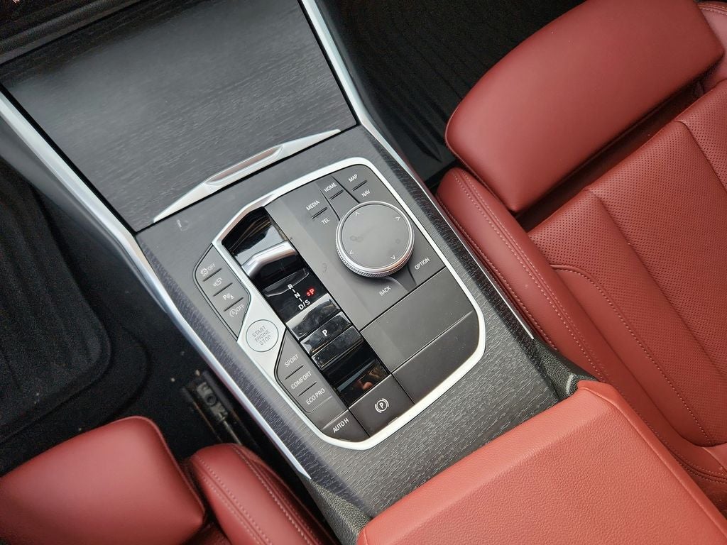 2026 BMW 3 Series 330i