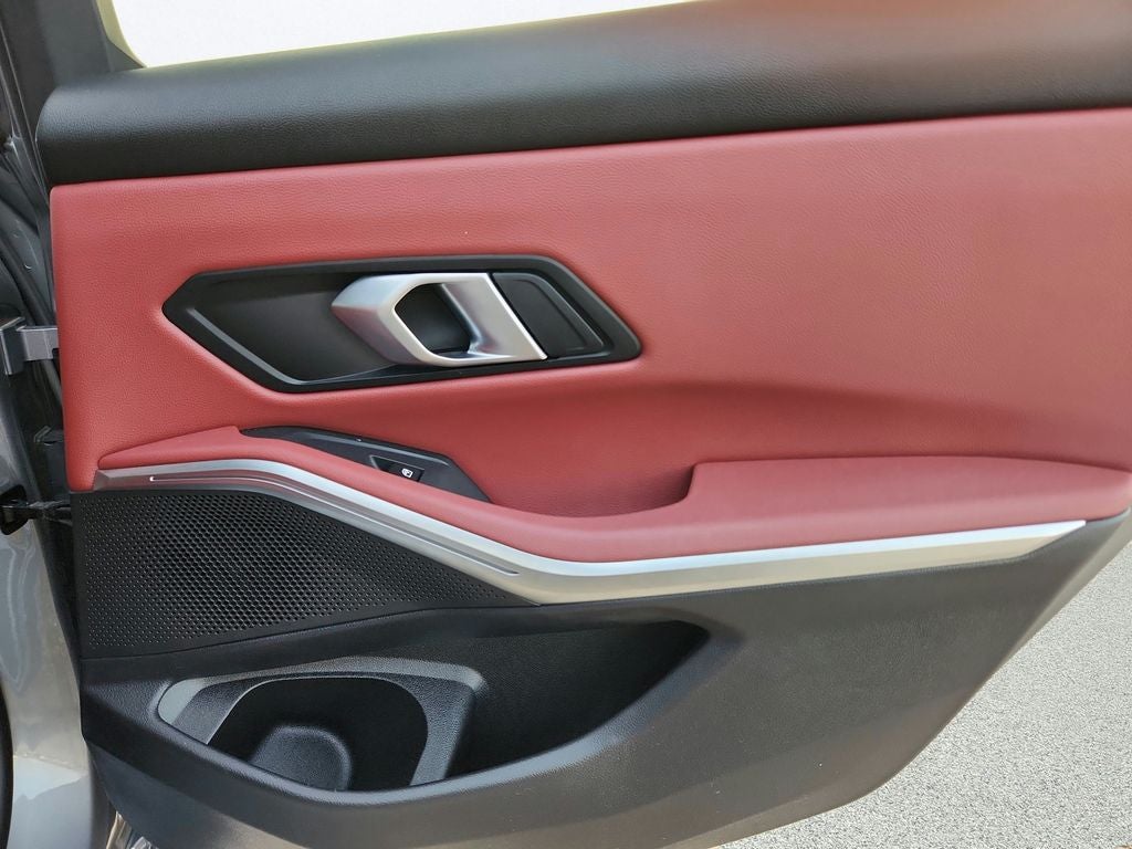 2026 BMW 3 Series 330i