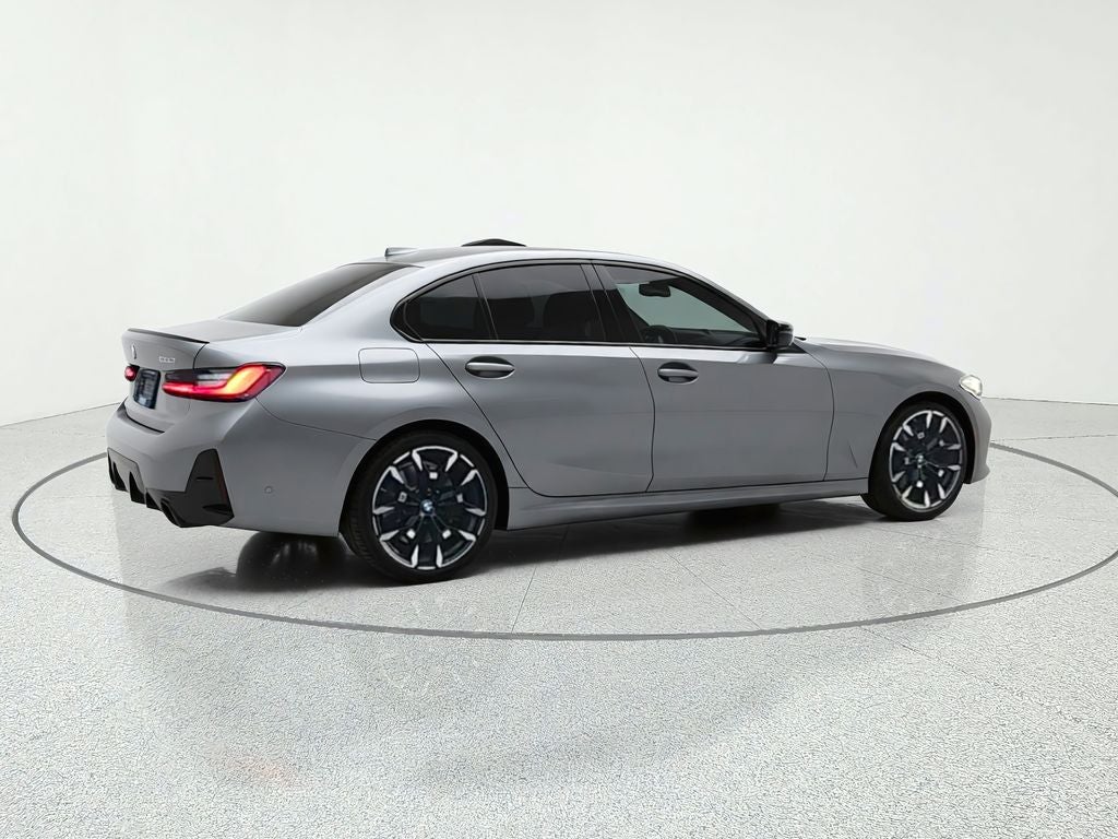 2026 BMW 3 Series 330i