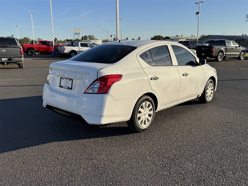 2019 Nissan Versa 1.6 S
