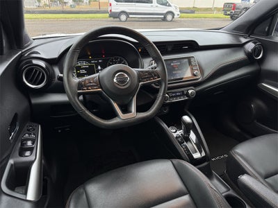 2020 Nissan Kicks SR