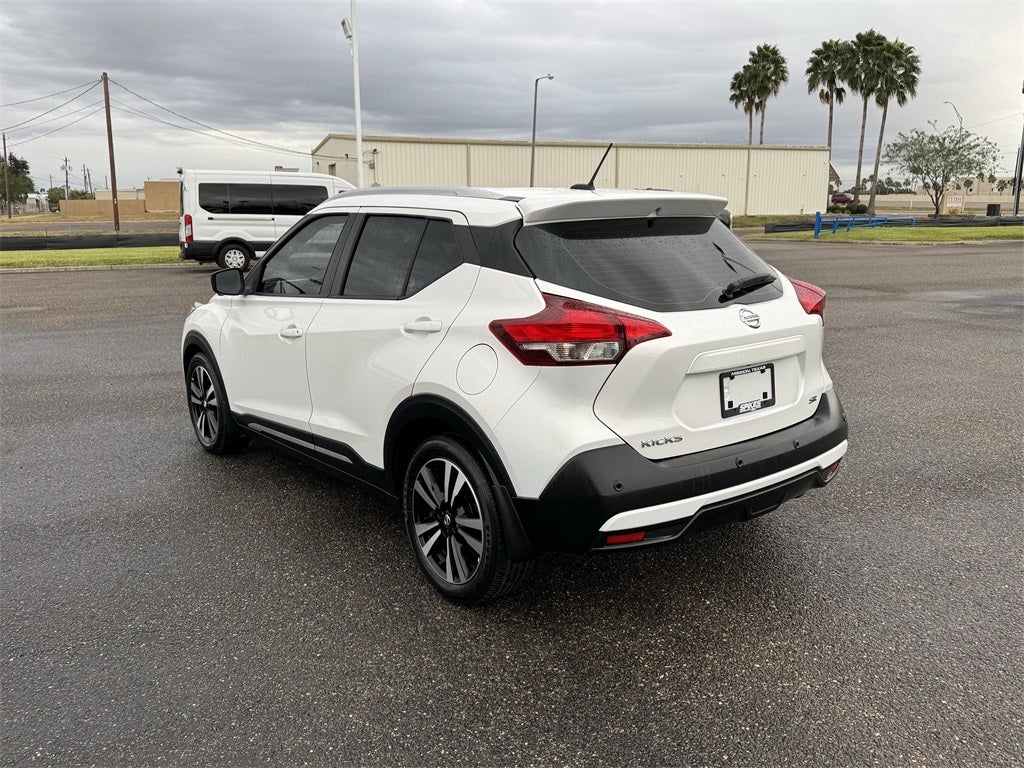 2020 Nissan Kicks SR