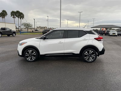 2020 Nissan Kicks SR
