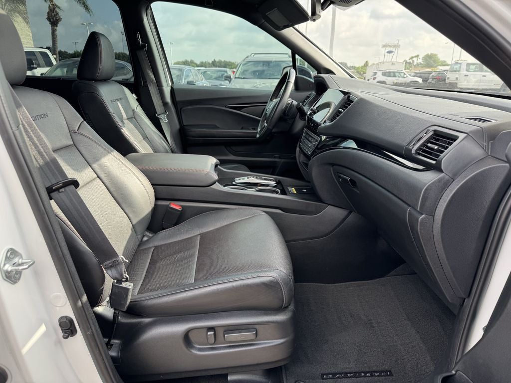 2024 Honda Passport Black Edition