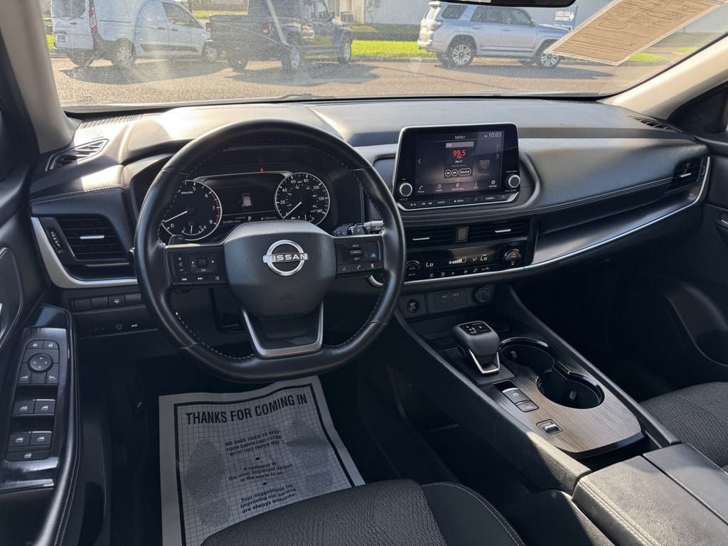 2025 Nissan Rogue SV