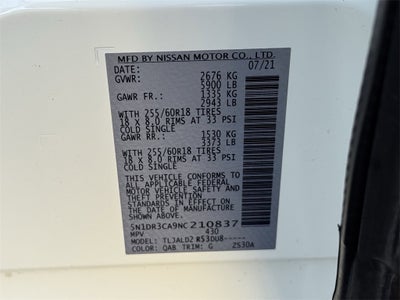 2022 Nissan Pathfinder SL