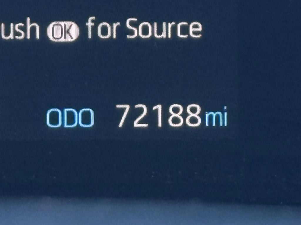 2021 Toyota Sienna LE 8 Passenger