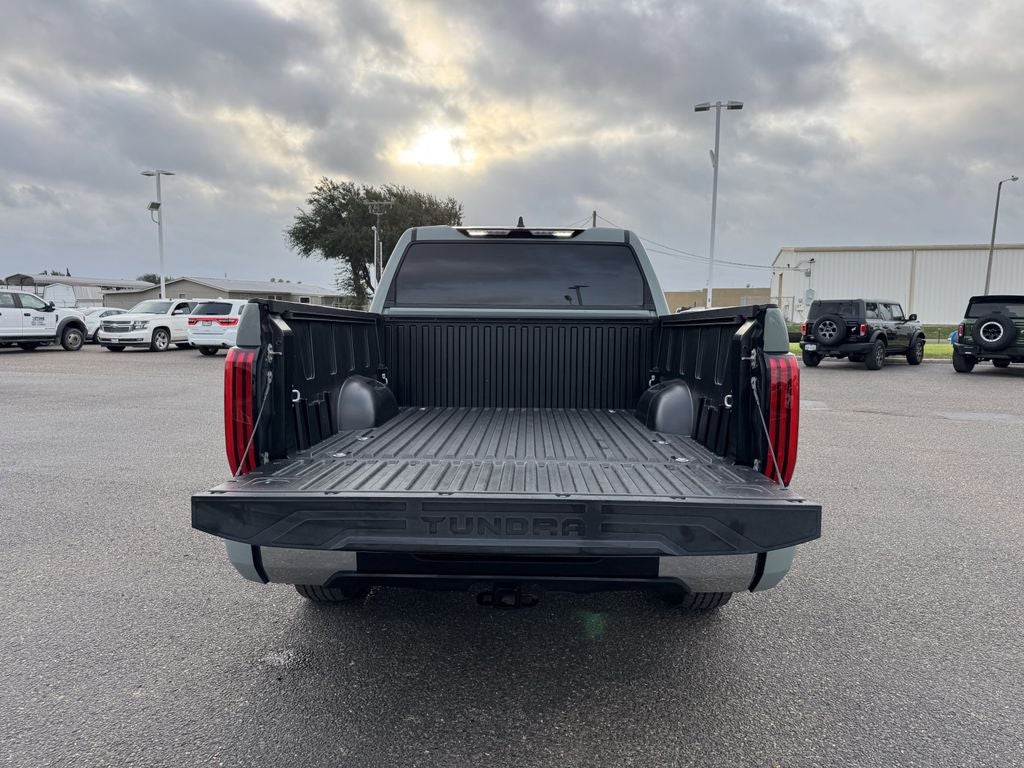2022 Toyota Tundra SR5