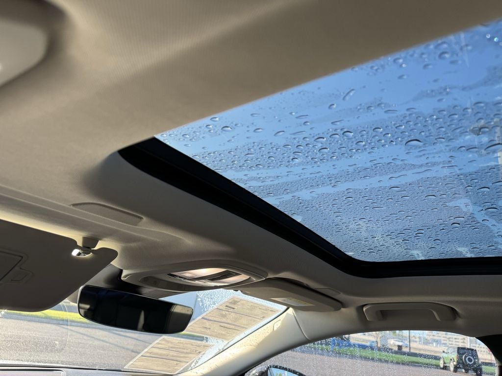 2024 Volvo S60 B5 Plus Dark Theme