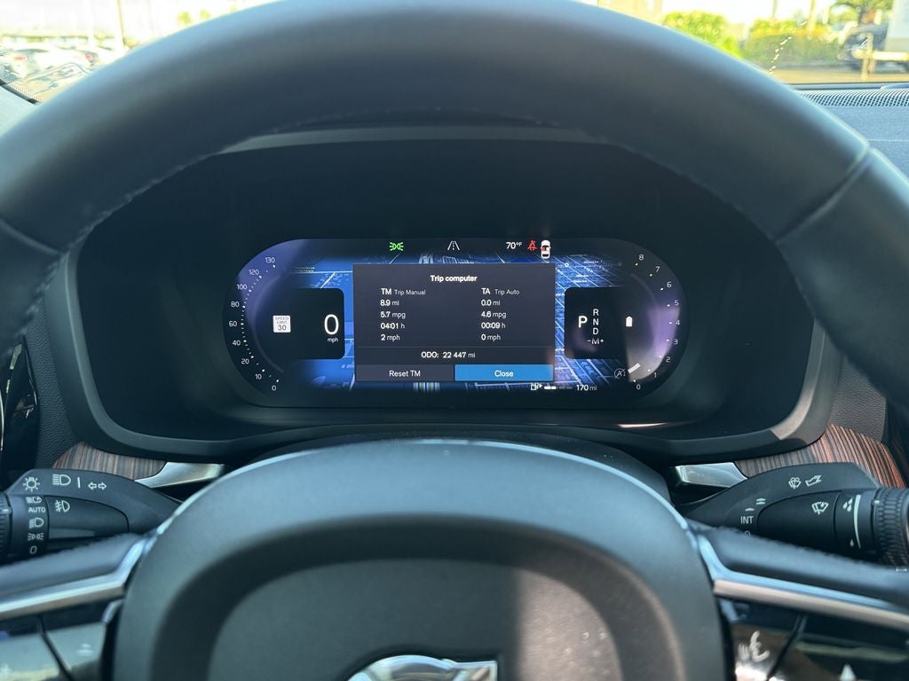 2024 Volvo S60 B5 Plus Dark Theme