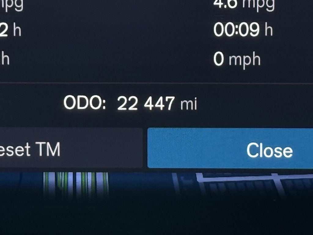 2024 Volvo S60 B5 Plus Dark Theme