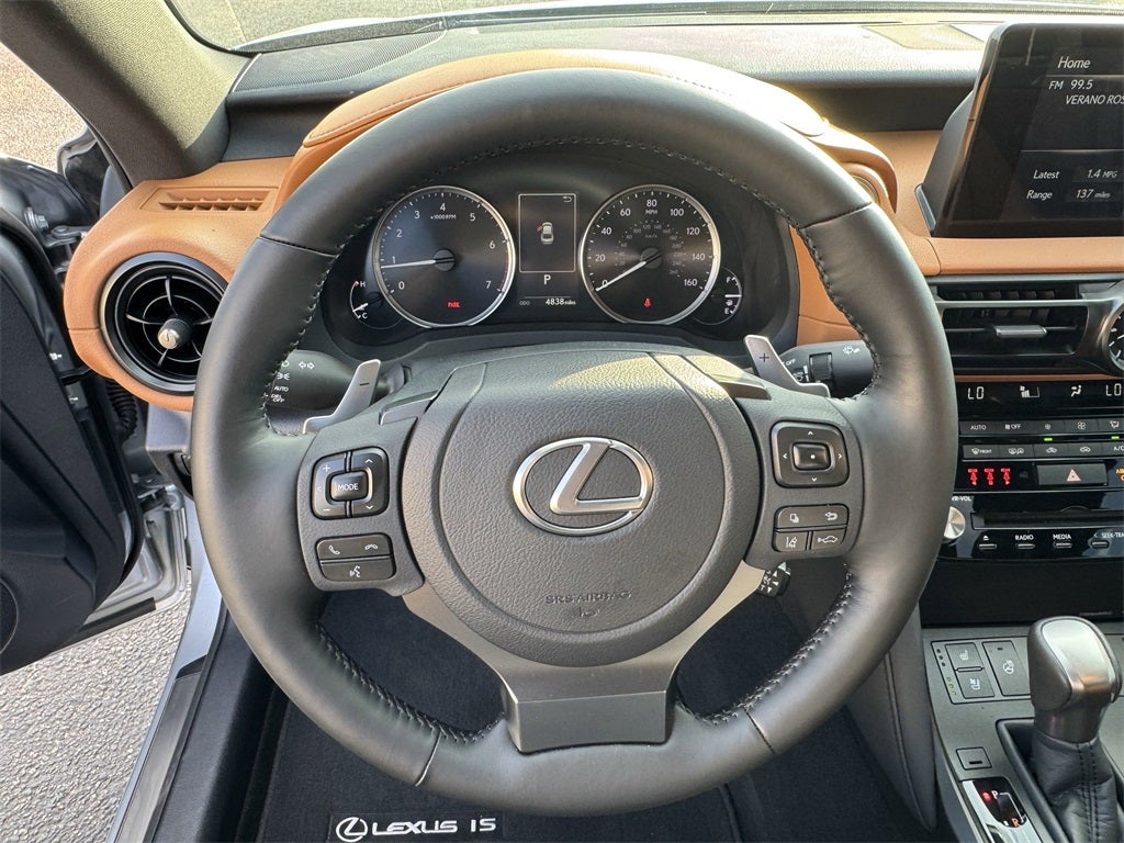 2025 Lexus IS 300