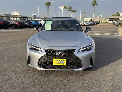 2025 Lexus IS 300