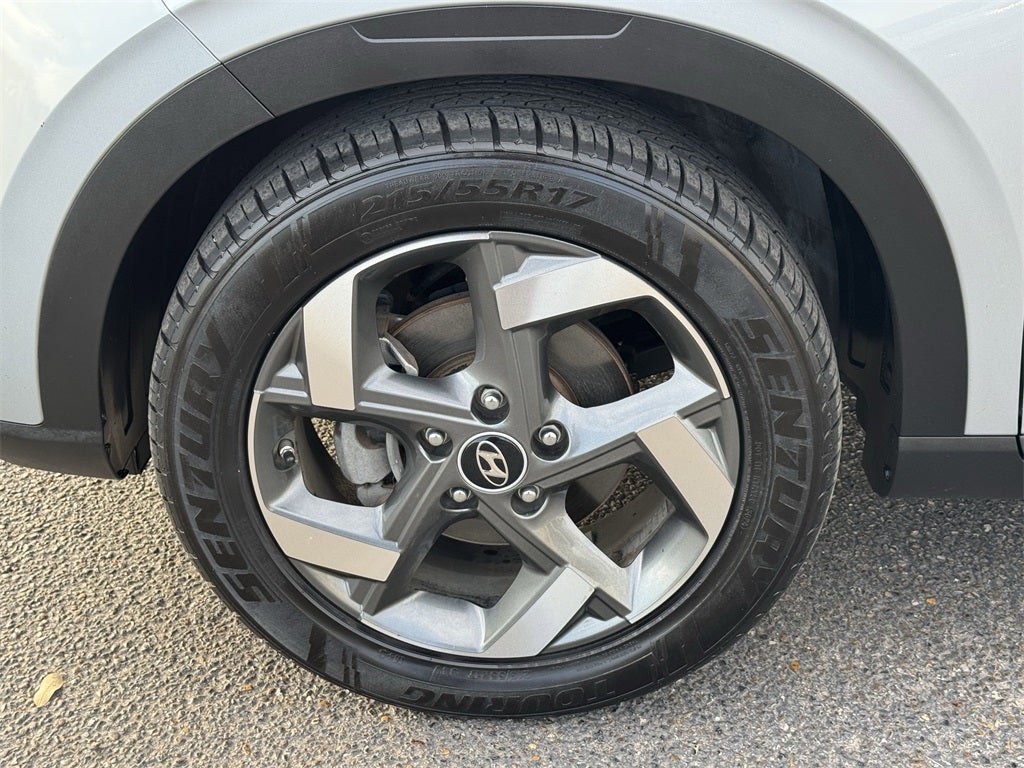 2022 Hyundai Venue SEL