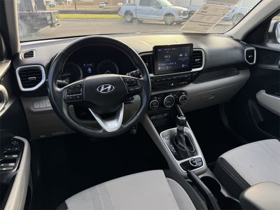 2022 Hyundai Venue SEL