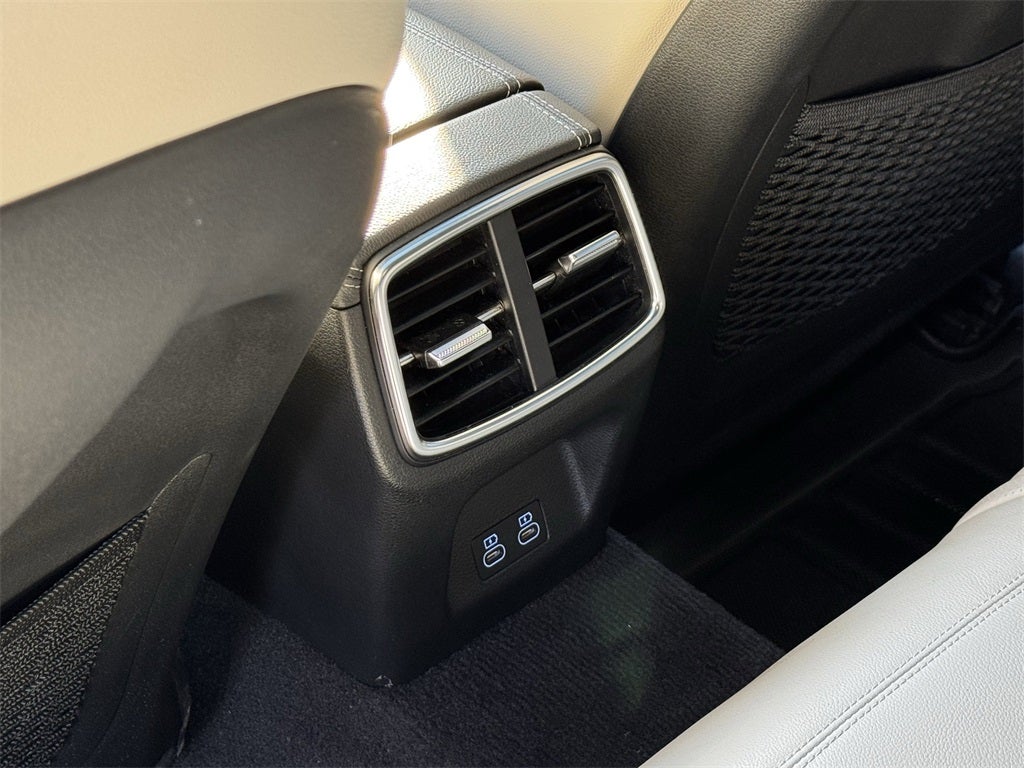 2025 Genesis G70 2.5T SPORT PRESTIGE